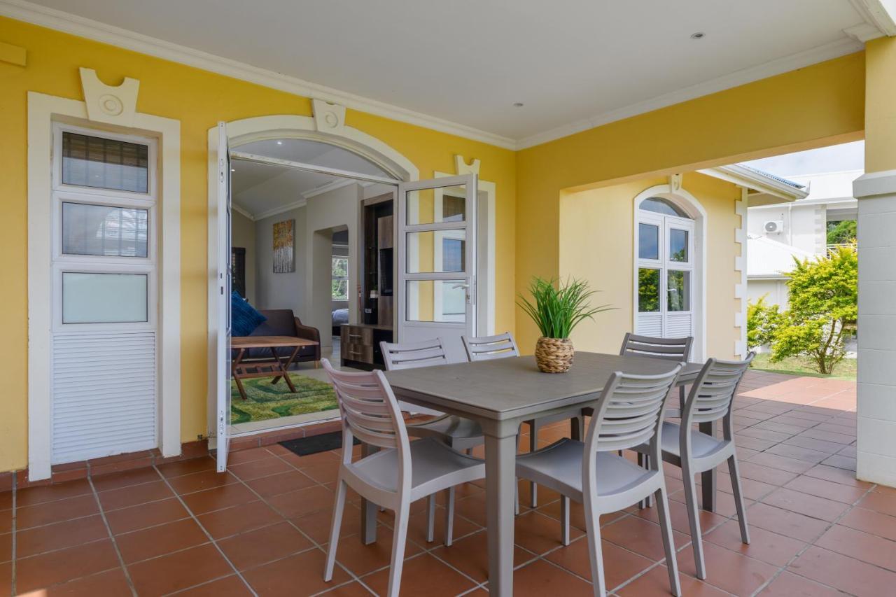 Villa Caylee Caribbean Estates - Ultra-Luxurious - Rimas Interiors Designs - Private Beachfront Escape - Premium Serviced For 8 Guests Port Edward Εξωτερικό φωτογραφία